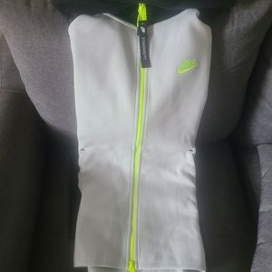 Nike Catching Air Tech Fleece Full-Zip Hoodie